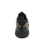 Calçado de segurança SWS Spider com reforço no calcanhar e detalhe “Born to Safety”, vista traseira.